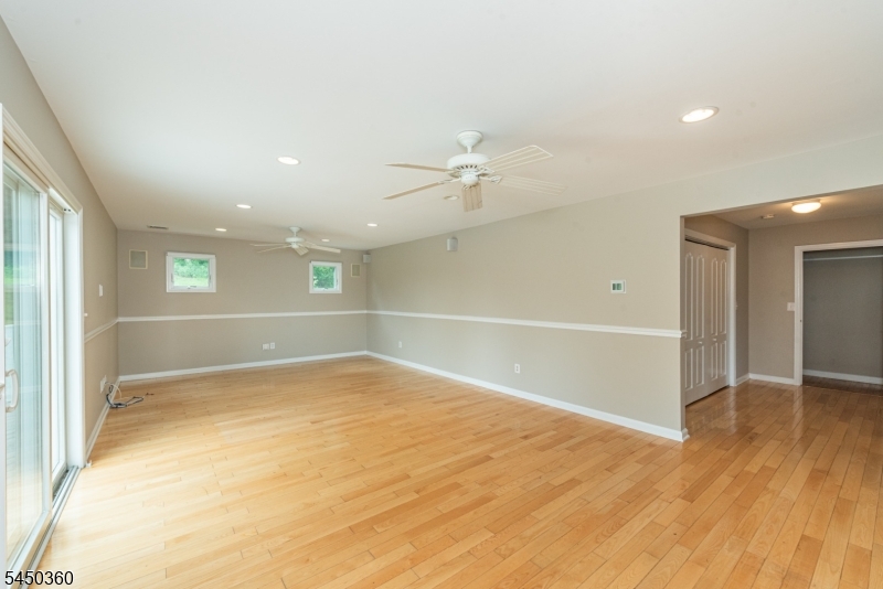 345 Bowden Rd