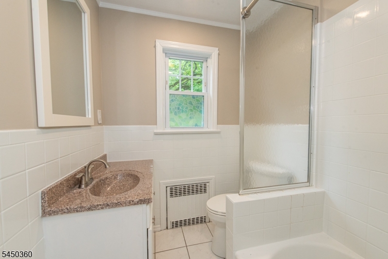 345 Bowden Rd