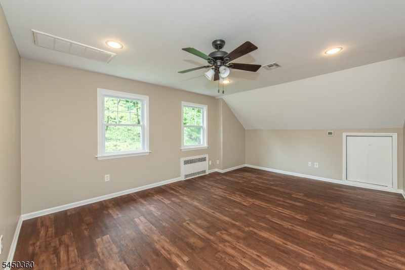 345 Bowden Rd