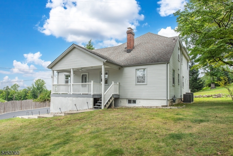345 Bowden Rd