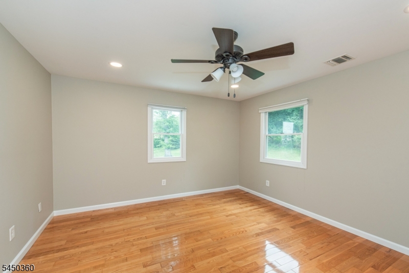 345 Bowden Rd