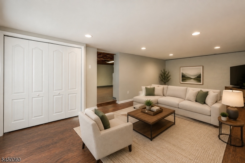 345 Bowden Rd
