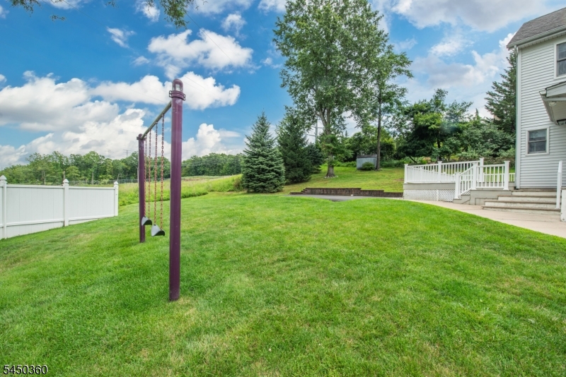 345 Bowden Rd