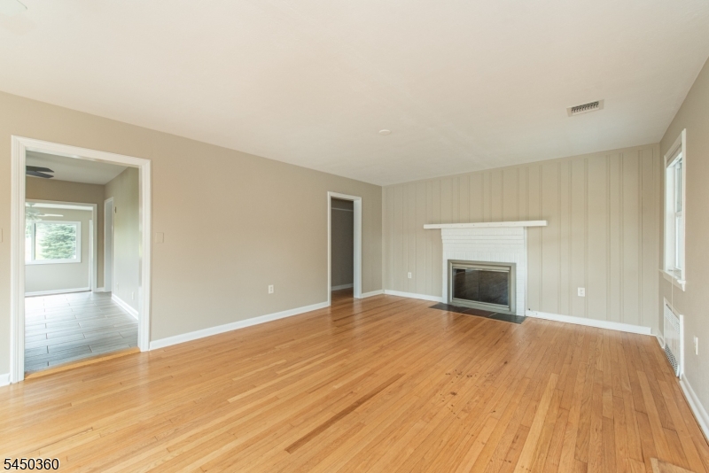 345 Bowden Rd