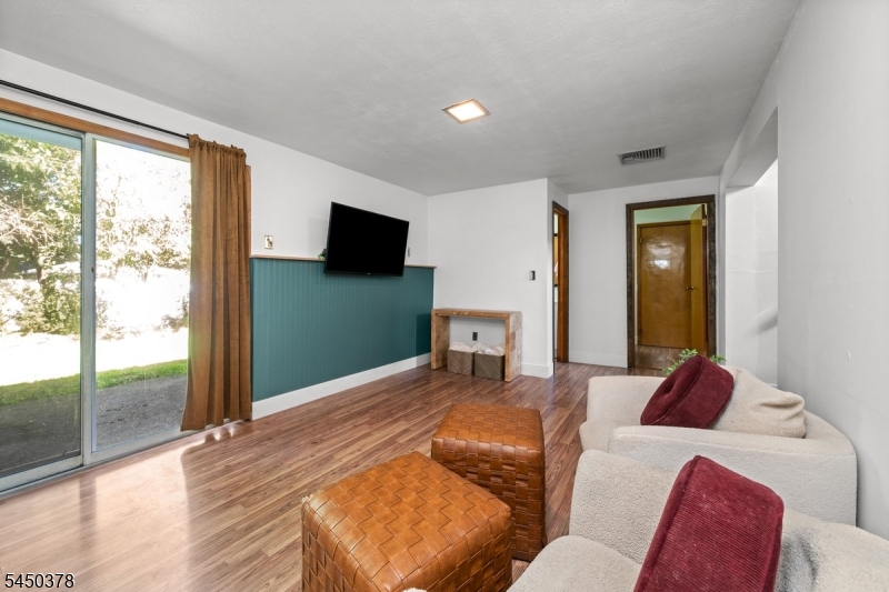 519 Old Boonton Rd