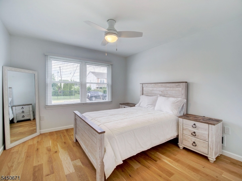 21 N 18th St