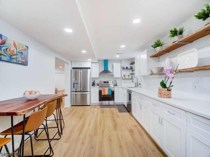 21 N 18th St
