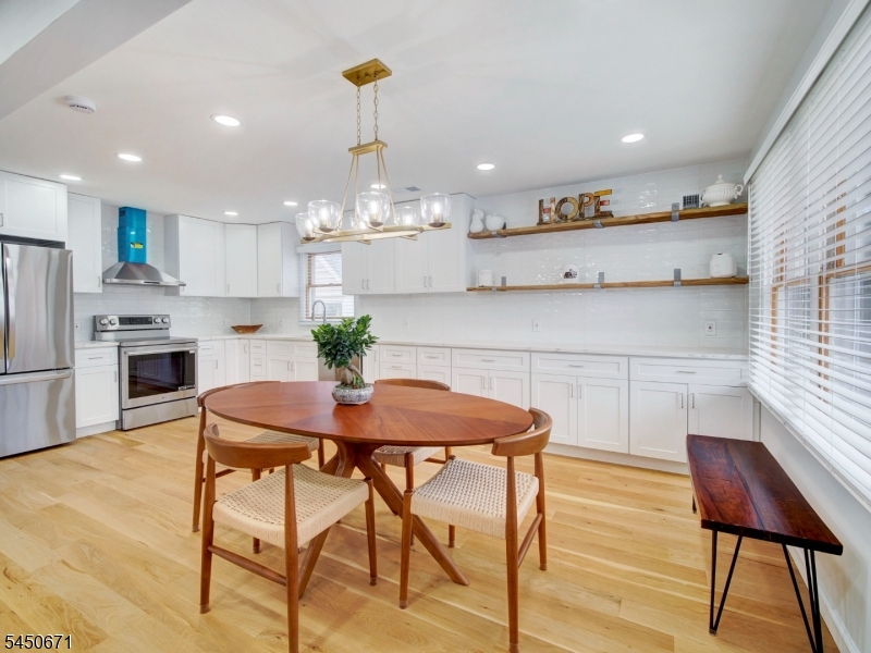 21 N 18th St