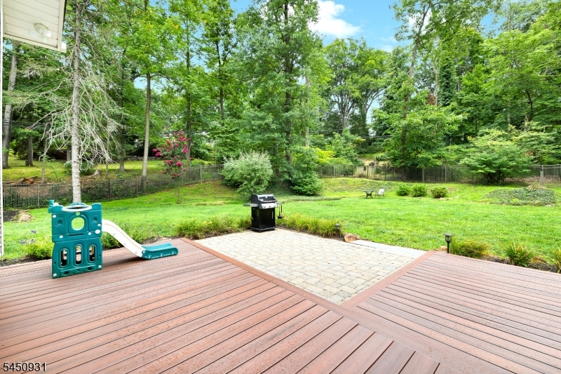 248 Johnston Dr