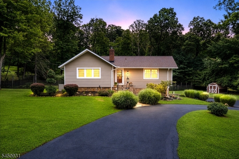 248 Johnston Dr