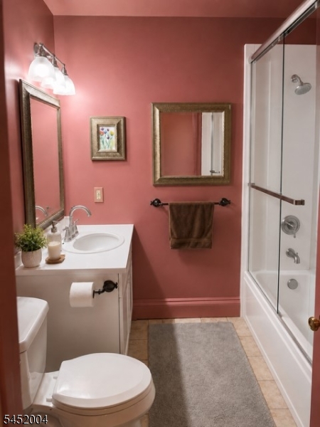72 W Lake Shore Dr
