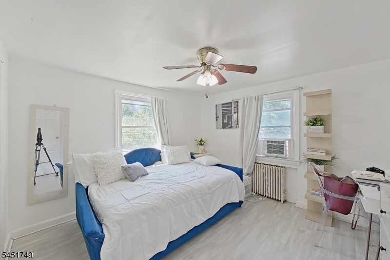112 Elmwood Dr