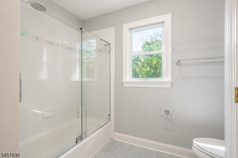 40 Newland Ct