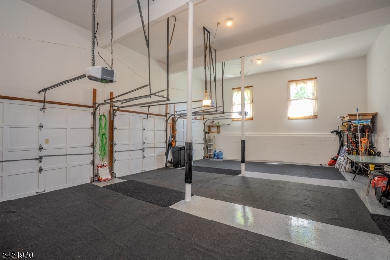 40 Newland Ct