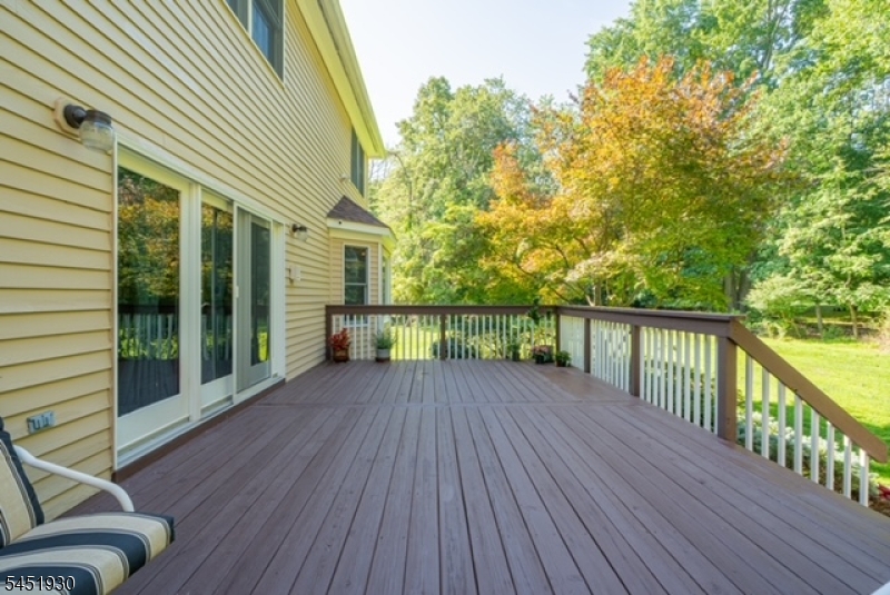 40 Newland Ct