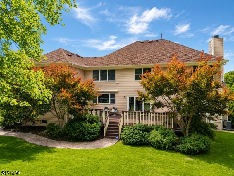 40 Newland Ct