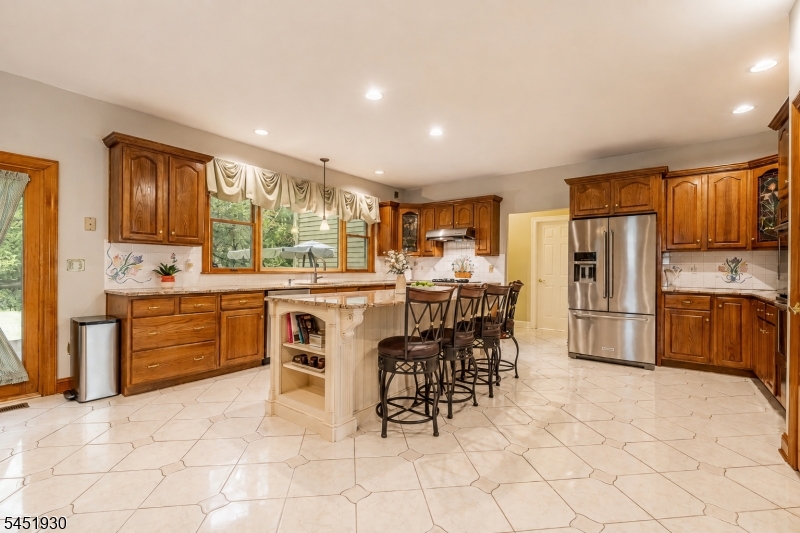 40 Newland Ct