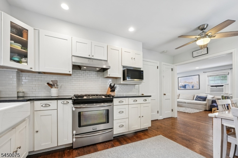 36 Burnet Hill Rd
