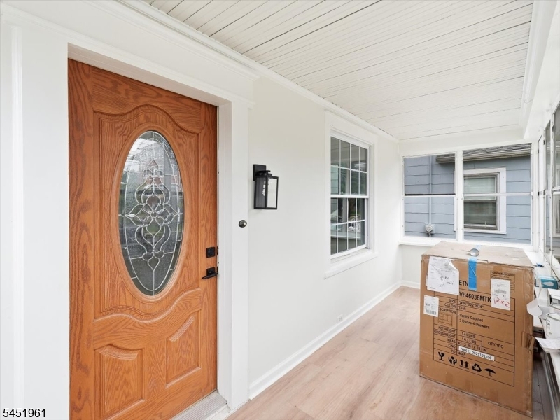 56 Prospect St