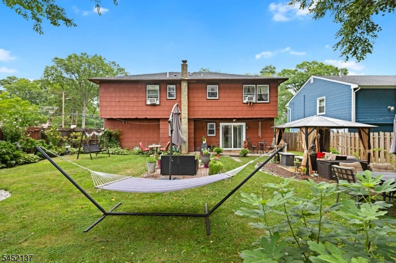 504 Walnut St