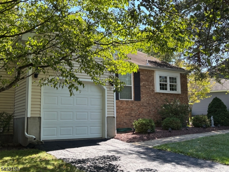 17 Choctaw Ridge Rd