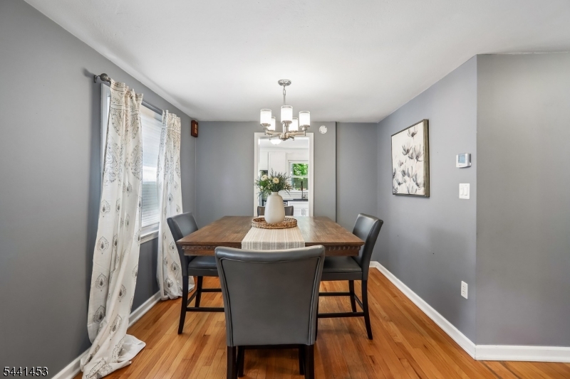 1661 Ramapo Way