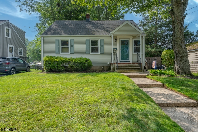 4 Ruth Place