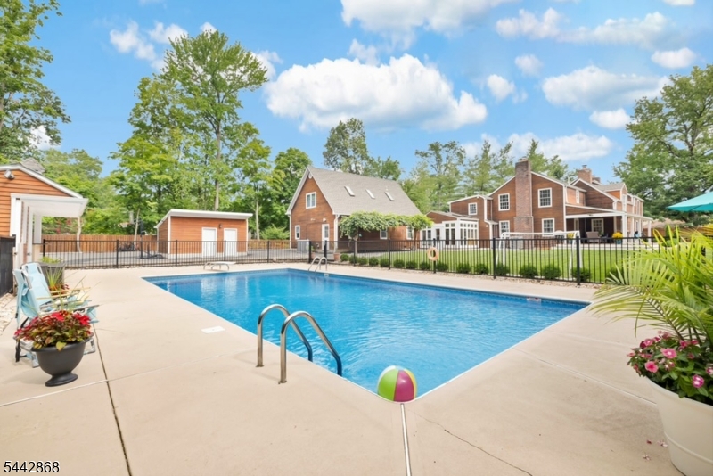 1230 Terrill Rd
