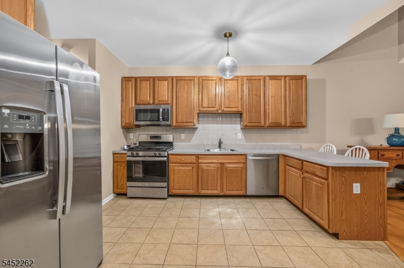 5 Indian Plantation St