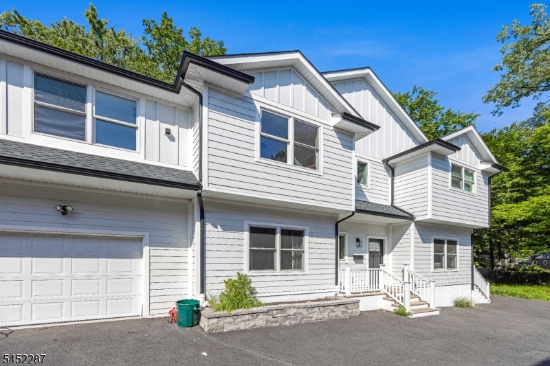 203 Queen Anne Rd