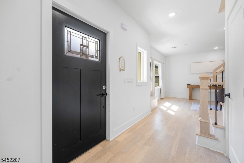 203 Queen Anne Rd