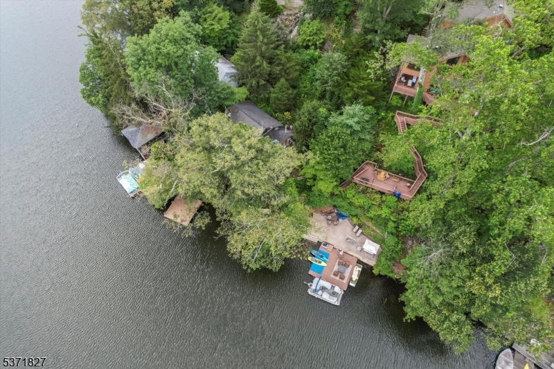 151 Pine Tree Rd
