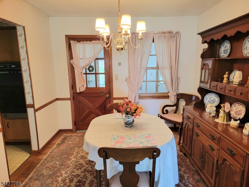 484 Stony Brook Dr
