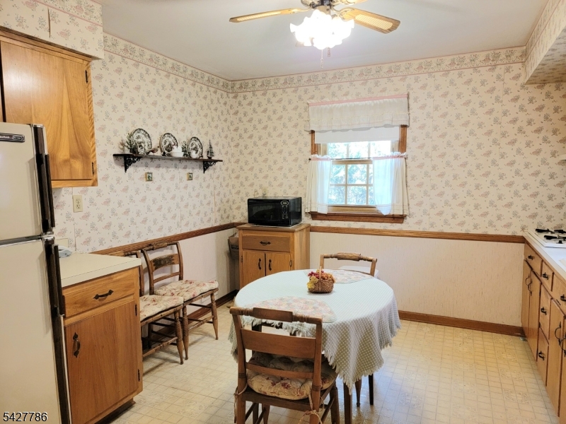 484 Stony Brook Dr