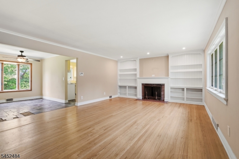 14 Ford Hill Rd