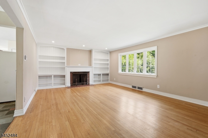 14 Ford Hill Rd