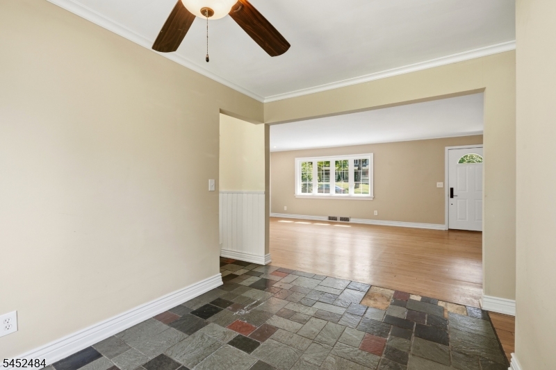 14 Ford Hill Rd