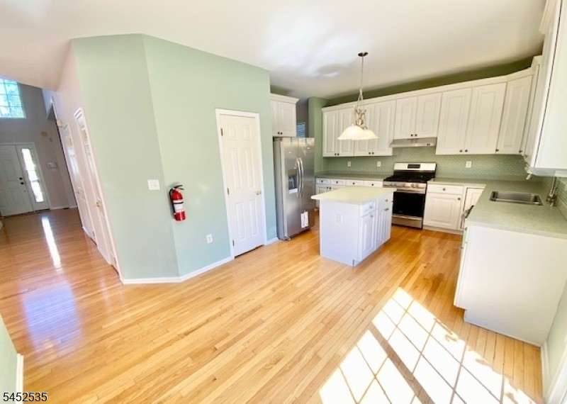 24 Skurka Ct
