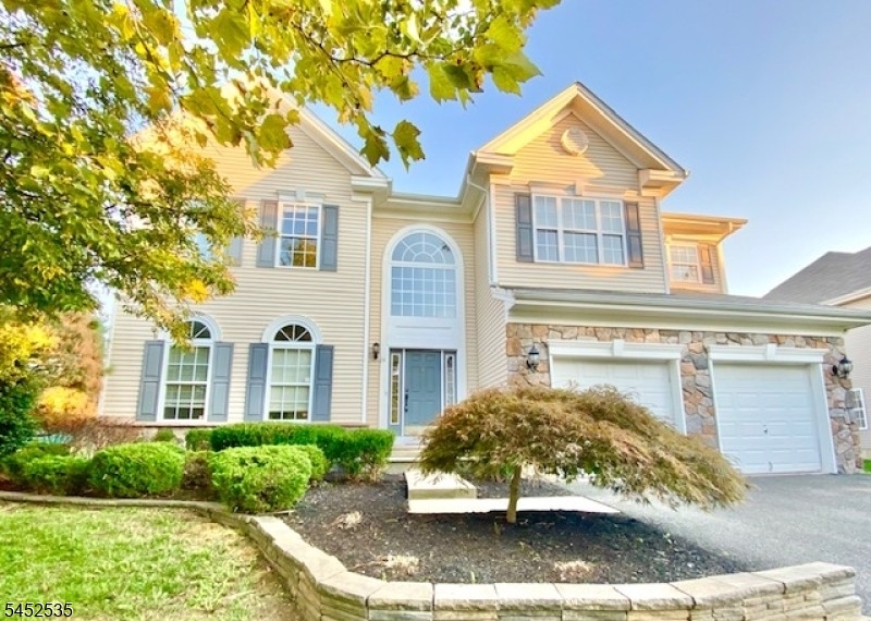 24 Skurka Ct