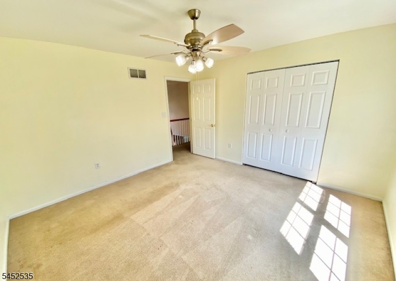24 Skurka Ct