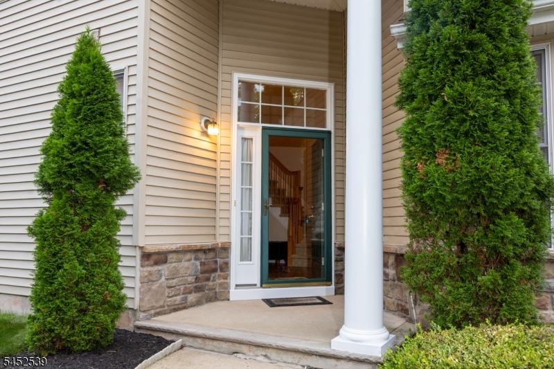19 Bayard Rd