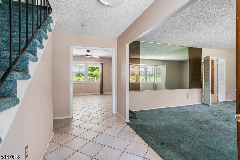 74 Country Club Rd