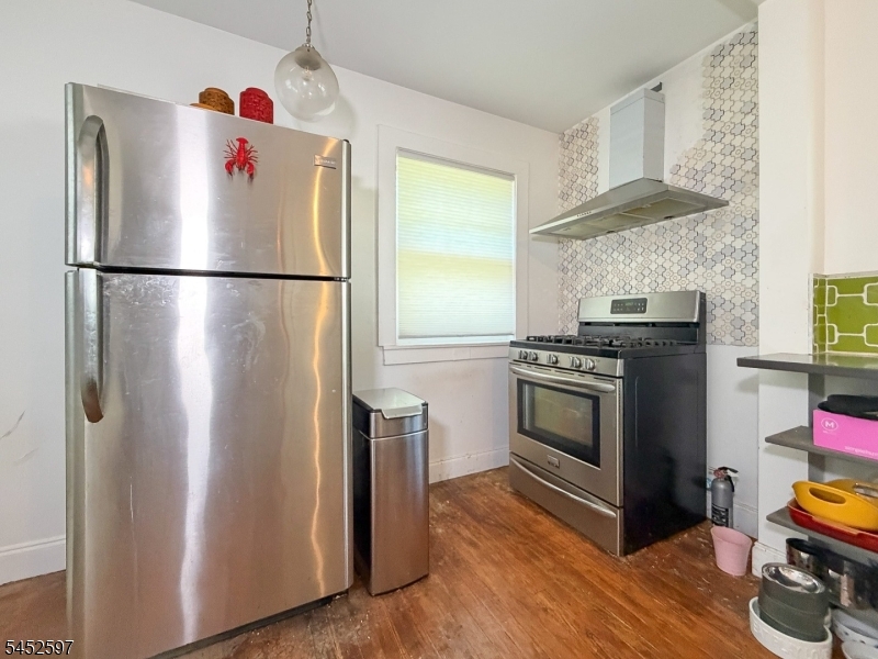 106 Walker Rd