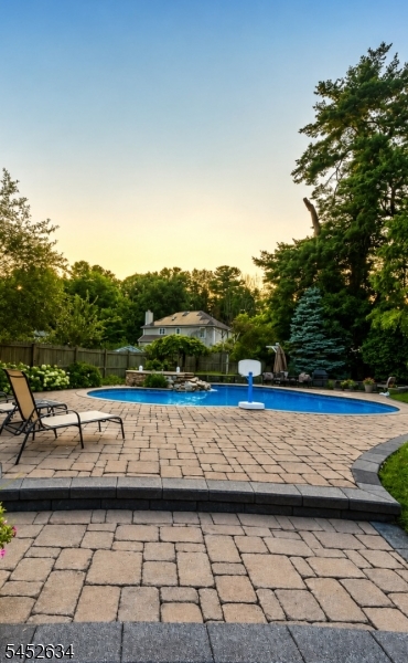 19 Hunterdon Pl