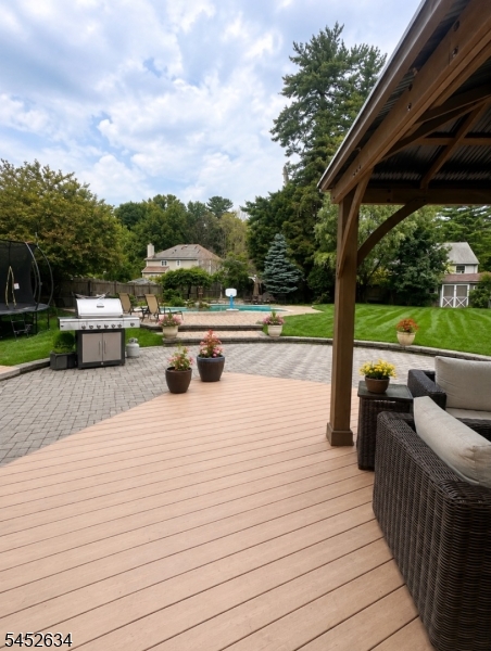 19 Hunterdon Pl