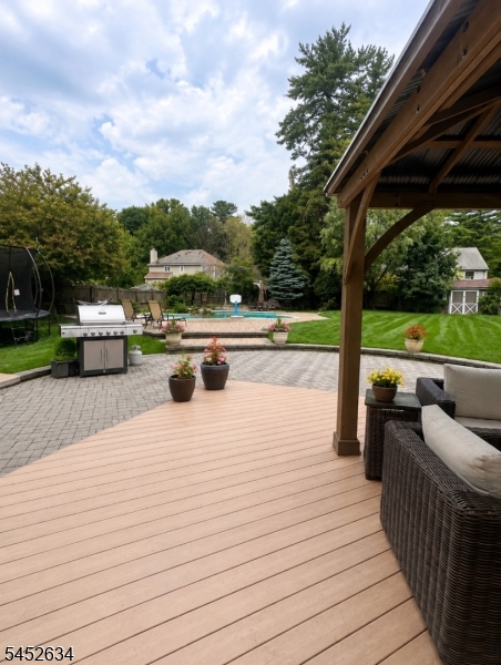 19 Hunterdon Pl