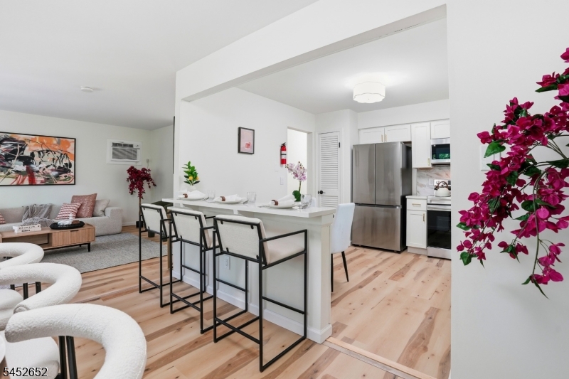 3 Conklin Ave