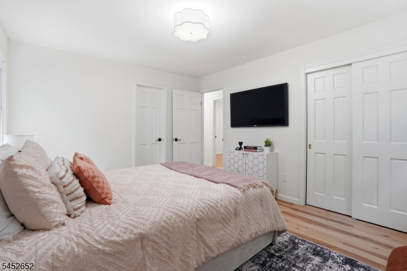 3 Conklin Ave