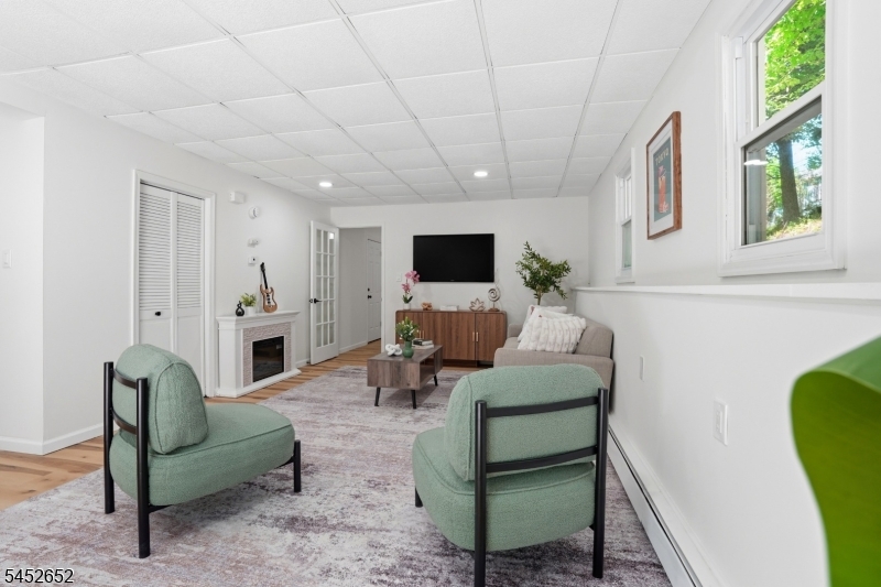 3 Conklin Ave