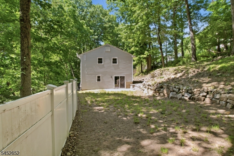 3 Conklin Ave